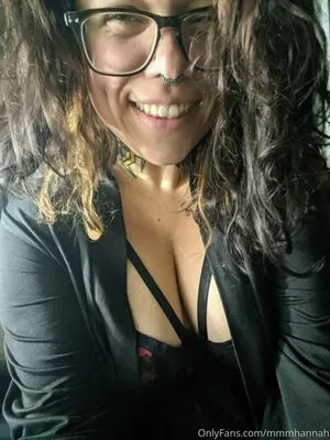 Mmmhannah OnlyFans Leaked Free Thumbnail Picture - #GAYGj87em4