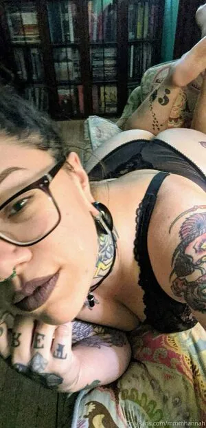 Mmmhannah OnlyFans Leaked Free Thumbnail Picture - #x7BSTkV4in