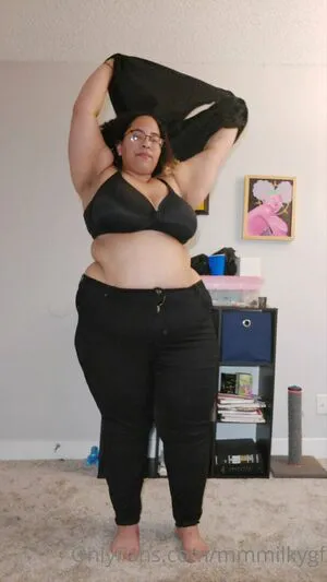 Mmmilkygf OnlyFans Leaked Free Thumbnail Picture - #4IM8HUoLGD