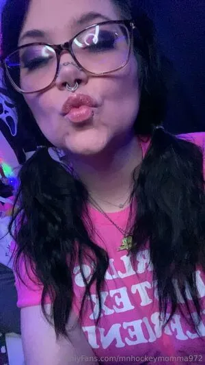 Mnhockeymomma972 OnlyFans Leaked Free Thumbnail Picture - #jxZq2brEYv