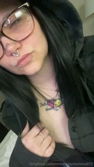 Mnhockeymomma972 OnlyFans Leaked Free Thumbnail Picture - #rEJT7PREgC
