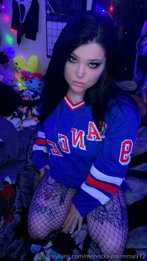 Mnhockeymomma972 OnlyFans Leaked Free Thumbnail Picture - #uvCGyer6iF