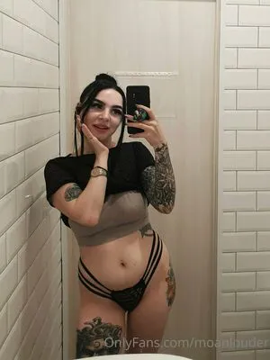 Moanlouder OnlyFans Leaked Free Thumbnail Picture - #I1DSlb4my9