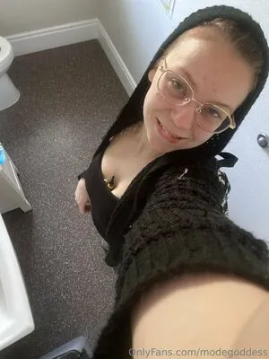 Modegoddess OnlyFans Leaked Free Thumbnail Picture - #8vpP6wgGtw