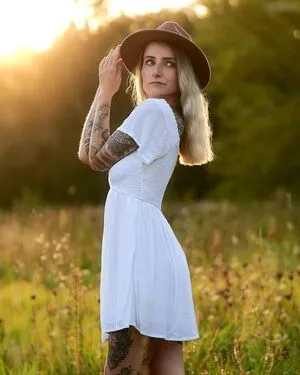 Model Lisa Marie OnlyFans Leaked Free Thumbnail Picture - #G9JSC0MnhG