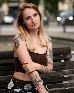 Model Lisa Marie OnlyFans Leaked Free Thumbnail Picture - #NvBGlF7YOM