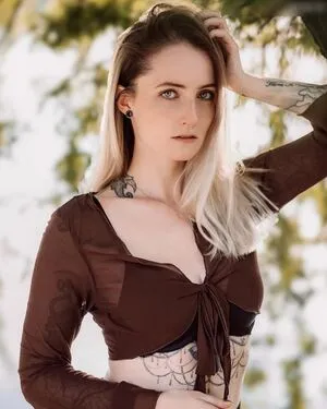 Model Lisa Marie OnlyFans Leaked Free Thumbnail Picture - #iGT7iKlf77