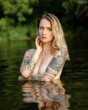 Model Lisa Marie OnlyFans Leaked Free Thumbnail Picture - #lEZMQRfsLe