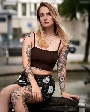 Model Lisa Marie OnlyFans Leaked Free Thumbnail Picture - #n9LQYIPBnF