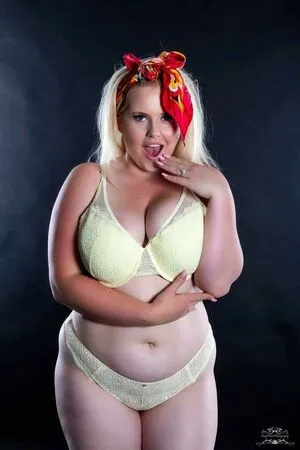 Modelsuk OnlyFans Leaked Free Thumbnail Picture - #1yvkdNxygf