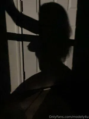 Modely4u OnlyFans Leaked Free Thumbnail Picture - #dggQ0xozJi