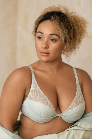 Modernbritishrose OnlyFans Leaked Free Thumbnail Picture - #u2GazU6gjE