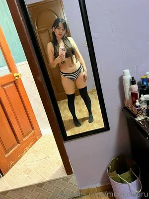 Moekoisuru OnlyFans Leaked Free Thumbnail Picture - #nSmSCopsQD