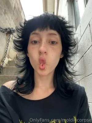 Moldiecorpse OnlyFans Leaked Free Thumbnail Picture - #UceaxdIpId