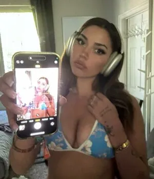 Mole OnlyFans Leaked Free Thumbnail Picture - #KRJQajN7sM