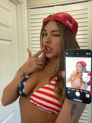 Mole OnlyFans Leaked Free Thumbnail Picture - #SrKl71ShHo
