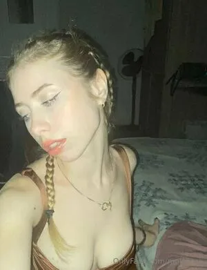 Molenrue OnlyFans Leaked Free Thumbnail Picture - #CF3PG2CivA