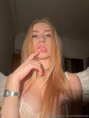 Molenrue OnlyFans Leaked Free Thumbnail Picture - #SzFiJWMqKO