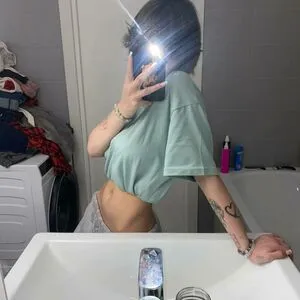 Molli OnlyFans Leaked Free Thumbnail Picture - #9VeGYhcjS2