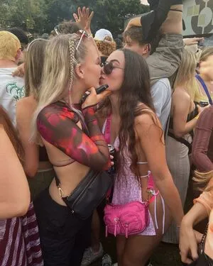Mollie Fettroll OnlyFans Leaked Free Thumbnail Picture - #PNFTk9N75a