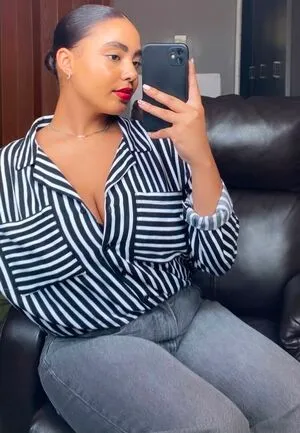 Molliee OnlyFans Leaked Free Thumbnail Picture - #73RT8ncqYC