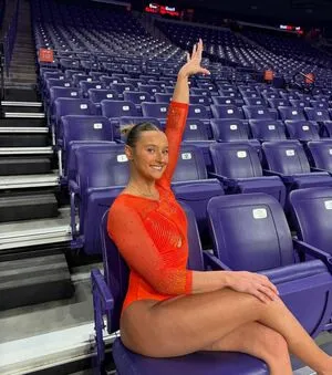 Molly Arnold OnlyFans Leaked Free Thumbnail Picture - #eAg0InBAsy