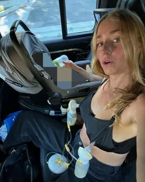 Molly Baz OnlyFans Leaked Free Thumbnail Picture - #FhtetvaVHb
