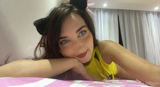 Molly Bl0om OnlyFans Leaked Free Thumbnail Picture - #4zMG6sq9qs