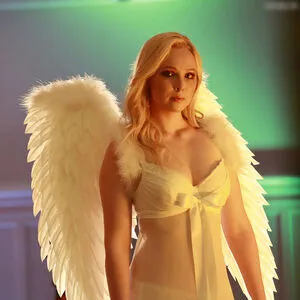 Molly C Quinn OnlyFans Leaked Free Thumbnail Picture - #Tn3b1l2eTa