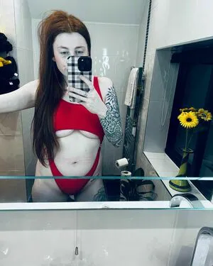 Molly Capper OnlyFans Leaked Free Thumbnail Picture - #40DB9ZCmpc