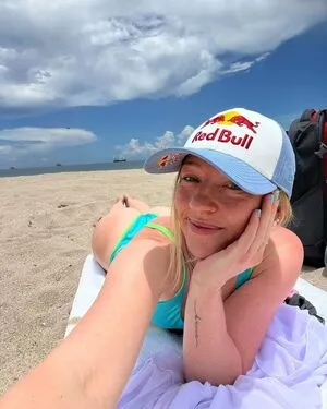 Molly Carlson OnlyFans Leaked Free Thumbnail Picture - #lVf9yoelaS