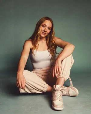 Molly Carlson OnlyFans Leaked Free Thumbnail Picture - #xzA3OobbVy
