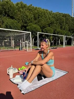 Molly Caudery OnlyFans Leaked Free Thumbnail Picture - #tVAeWWWbT4