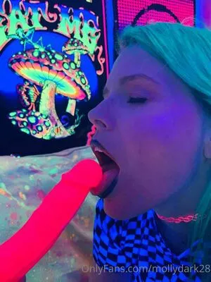 Molly Dark OnlyFans Leaked Free Thumbnail Picture - #2hZAHxsSS2