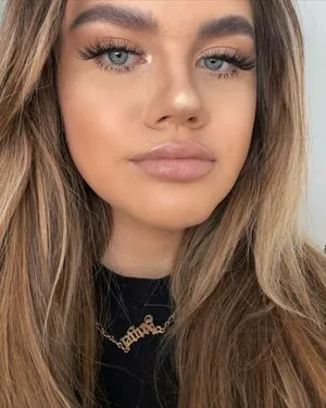 Molly Georgia Leach OnlyFans Leaked Free Thumbnail Picture - #HNlGvI4Skq