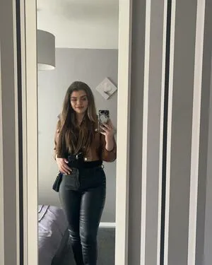 Molly Georgia Leach OnlyFans Leaked Free Thumbnail Picture - #dNT23Ud3UT