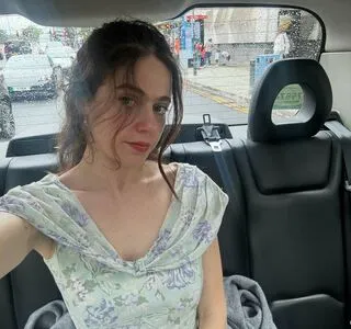 Molly Gordon OnlyFans Leaked Free Thumbnail Picture - #NR6XvZwM5r