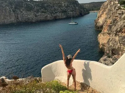 Molly Gordon OnlyFans Leaked Free Thumbnail Picture - #on3HrCHezo