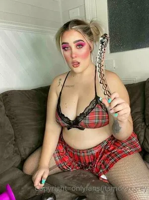 Molly Grey OnlyFans Leaked Free Thumbnail Picture - #UCczRm7smt