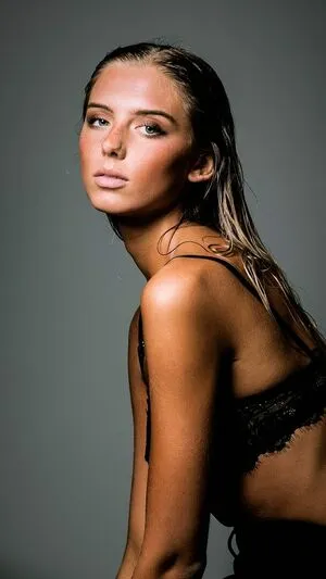 Molly Plahn OnlyFans Leaked Free Thumbnail Picture - #6aB1ndAF83