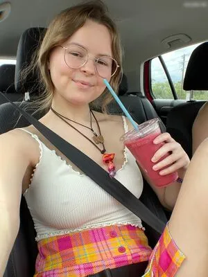 Molly Pop OnlyFans Leaked Free Thumbnail Picture - #1M2YY7tZnx