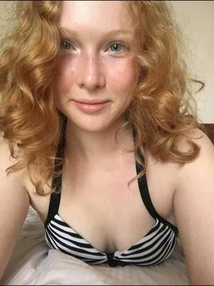 Molly Quinn OnlyFans Leaked Free Thumbnail Picture - #rFupoi0BOP