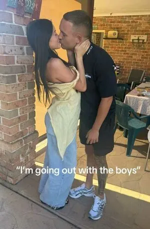 Molly River OnlyFans Leaked Free Thumbnail Picture - #4UHJOP0E4O