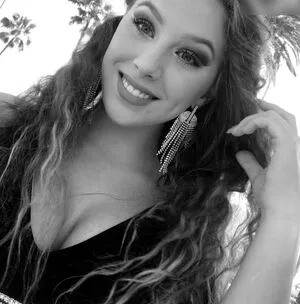 Molly Sue Horn OnlyFans Leaked Free Thumbnail Picture - #F1rfHOMoKO