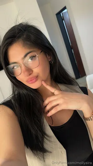 Mollyaira OnlyFans Leaked Free Thumbnail Picture - #IBZMzP9XFQ