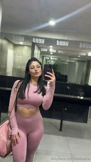 Mollyaira OnlyFans Leaked Free Thumbnail Picture - #syqcbgiIFs