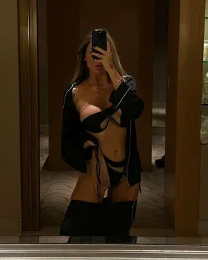 Mollyelisevip OnlyFans Leaked Free Thumbnail Picture - #a3K6VuSuch