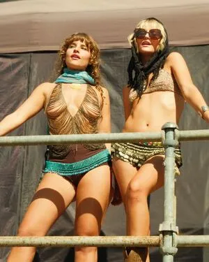 Mollyexpressions OnlyFans Leaked Free Thumbnail Picture - #RE84PUDuUS