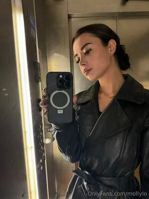 Mollylo OnlyFans Leaked Free Thumbnail Picture - #9ohhr4ne66