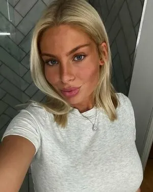 Mollymercedes OnlyFans Leaked Free Thumbnail Picture - #XRwTB3Nc0a